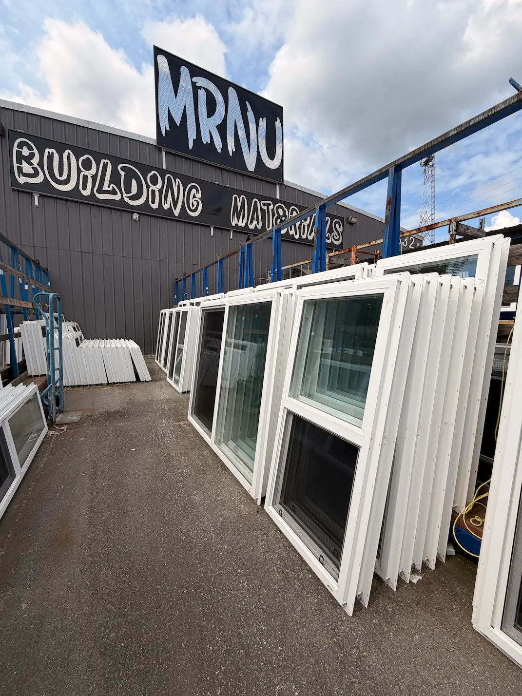 Maple Ridge New & Used Building Materials yard and building